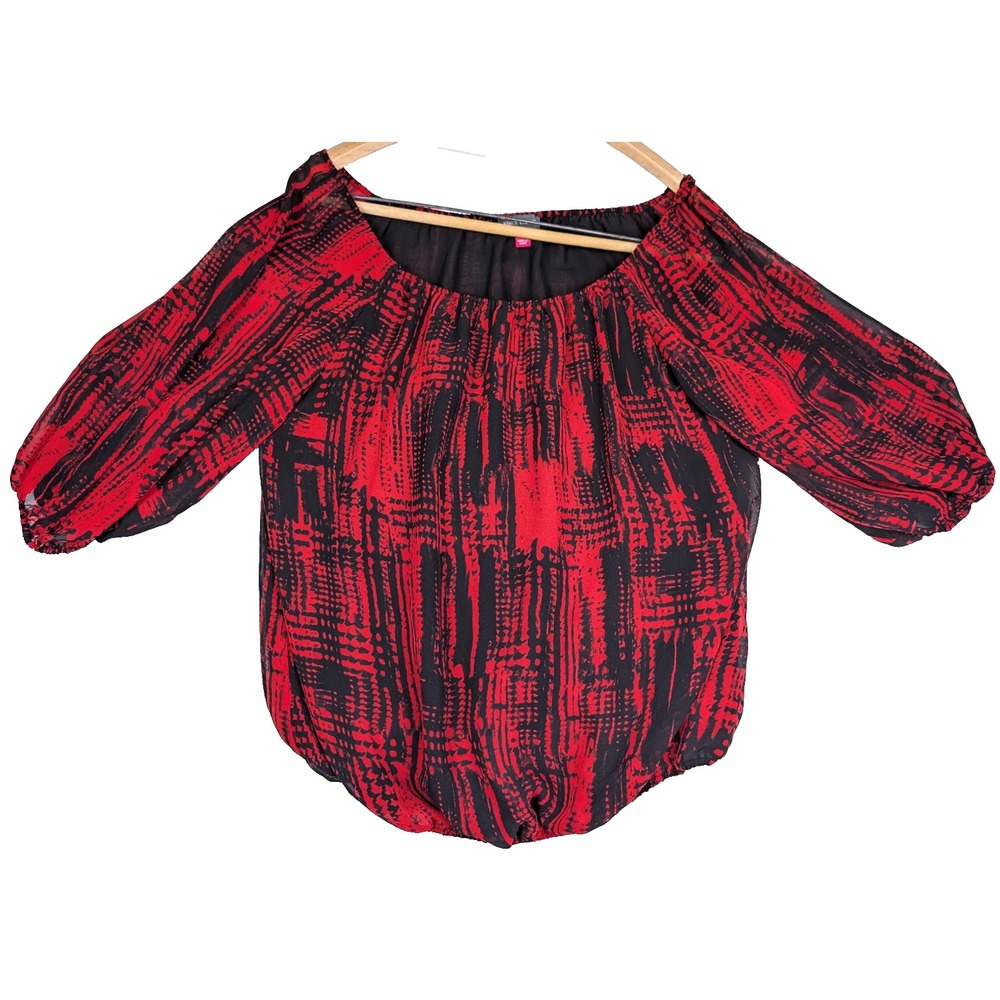 Vince Camuto 39" Chest Red/Black Geometric Sheer Chiffon Bunched Hem & Sleeves